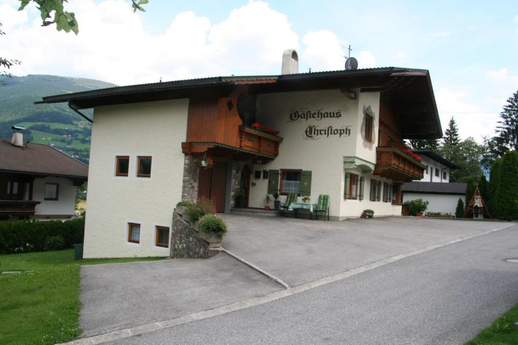 Gaestehaus Christoph Ried im Zillertal Bagian luar foto